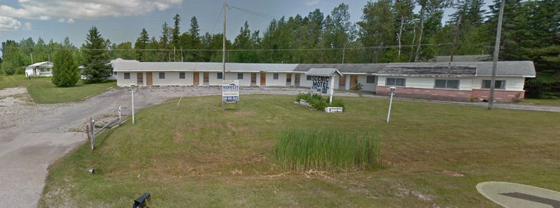 Scenic Motel - 2011 Street View (newer photo)